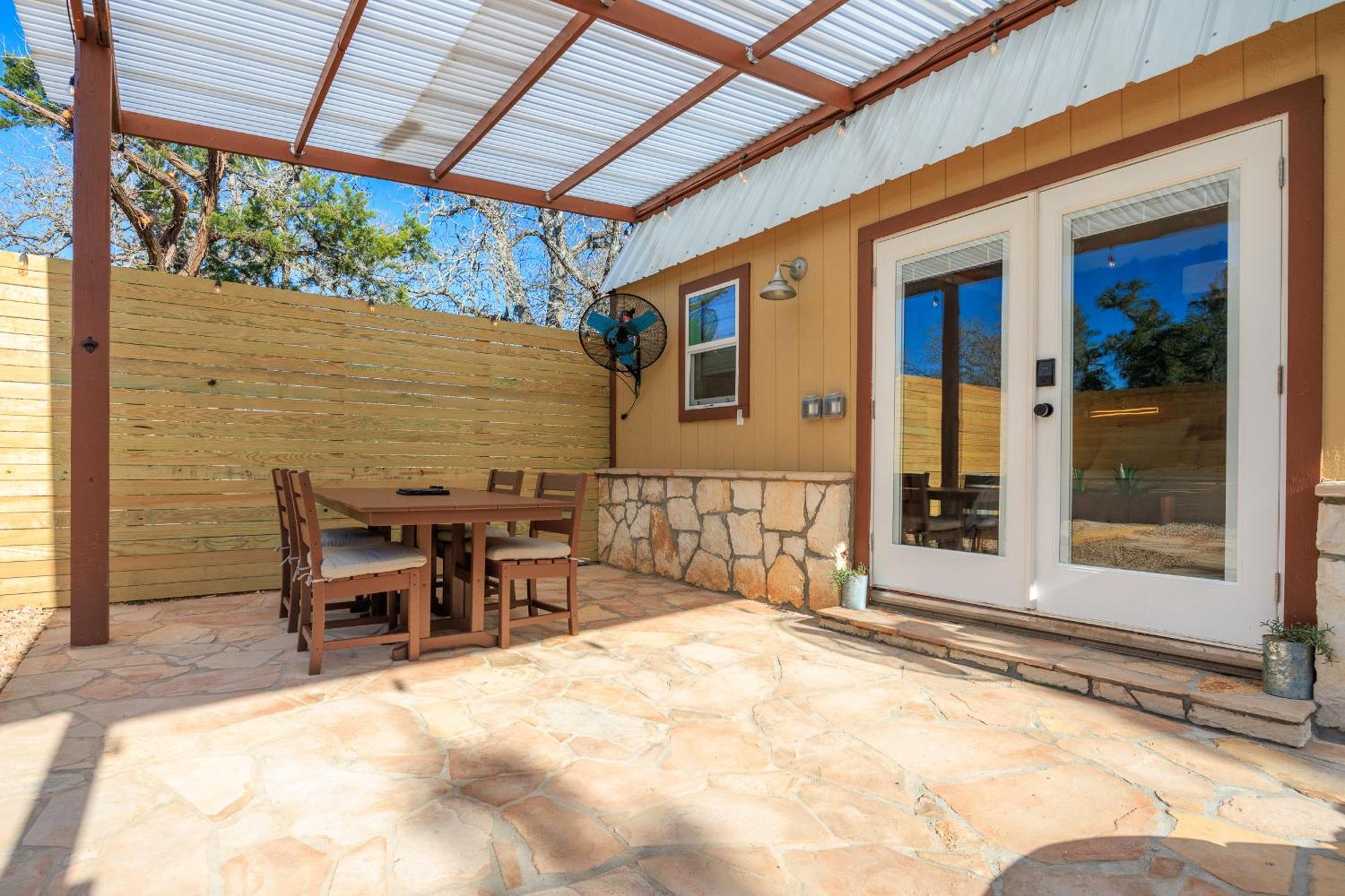 Romantic Luxury Retreat Hot Cold Pool & Sauna Wimberley Exterior photo