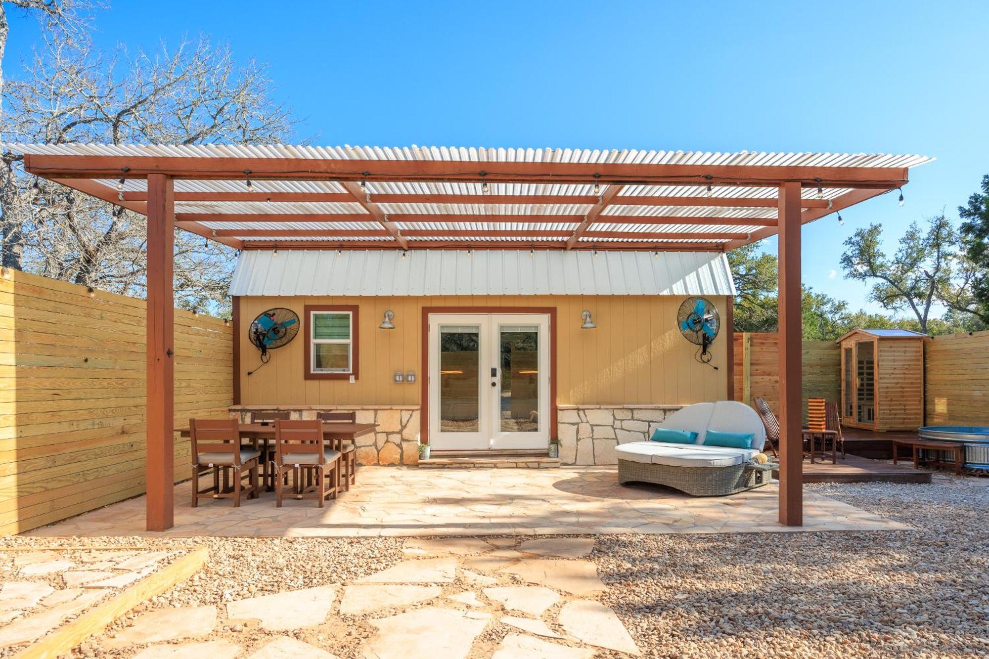 Romantic Luxury Retreat Hot Cold Pool & Sauna Wimberley Exterior photo