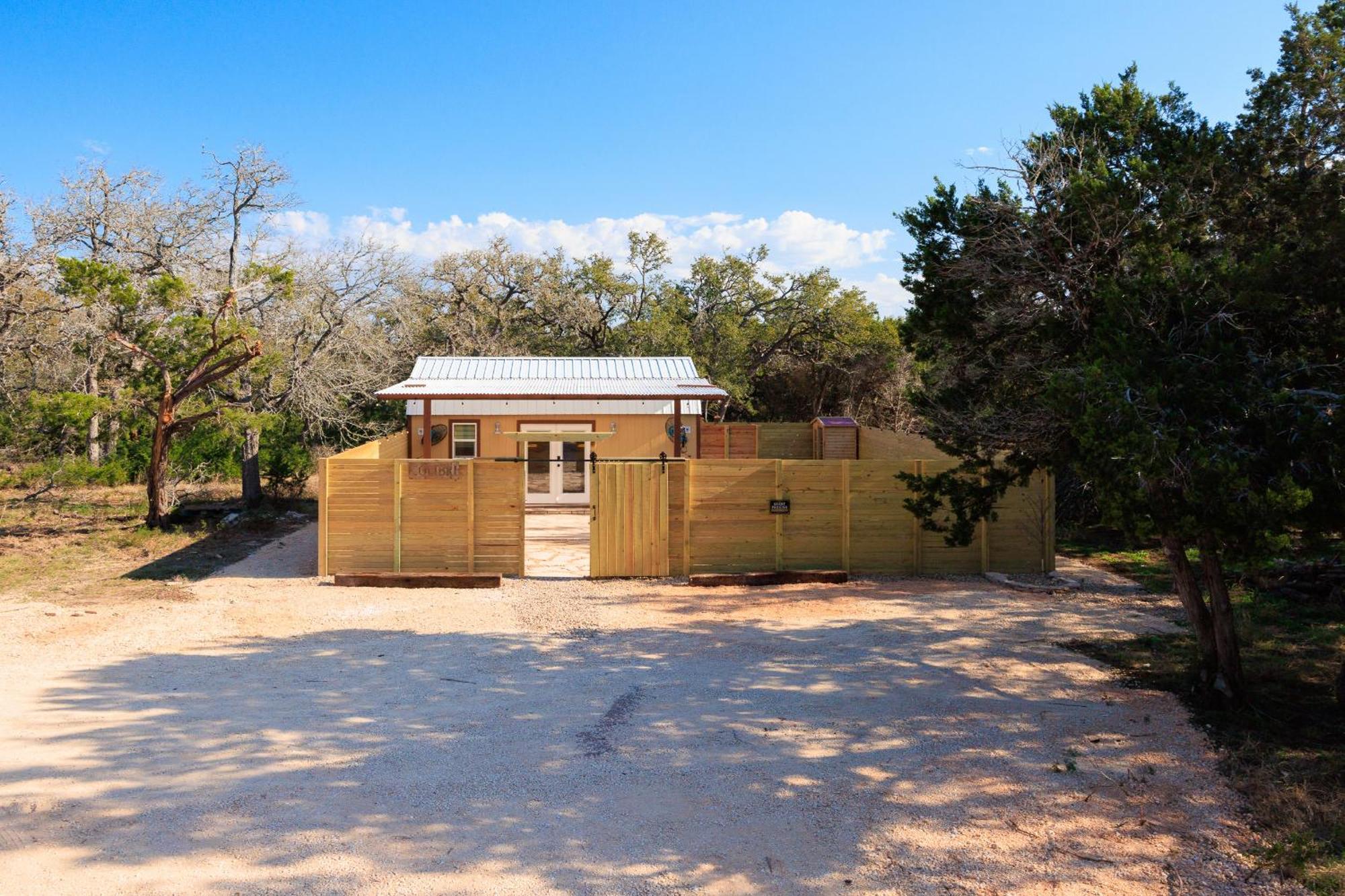 Romantic Luxury Retreat Hot Cold Pool & Sauna Wimberley Exterior photo