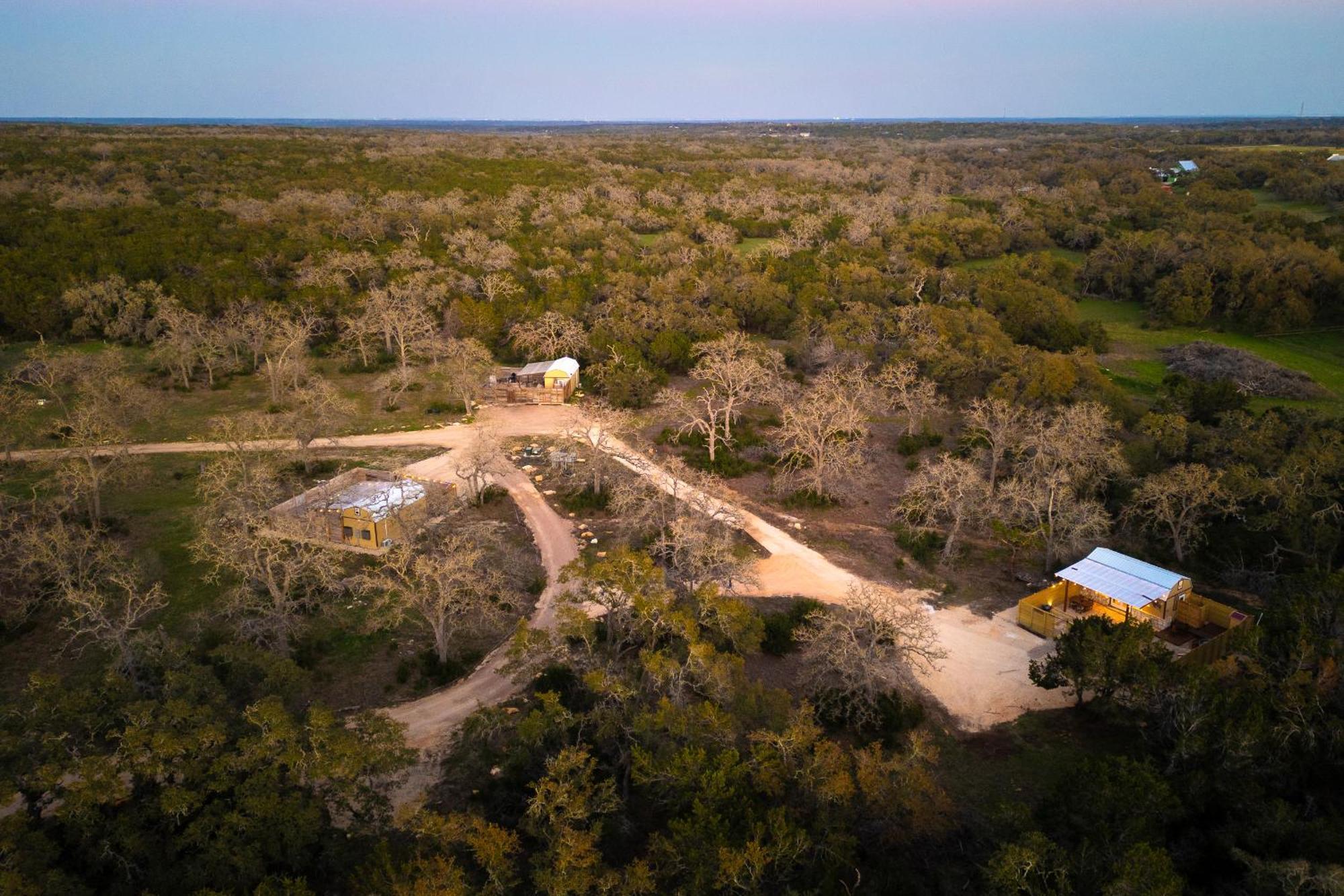 Romantic Luxury Retreat Hot Cold Pool & Sauna Wimberley Exterior photo