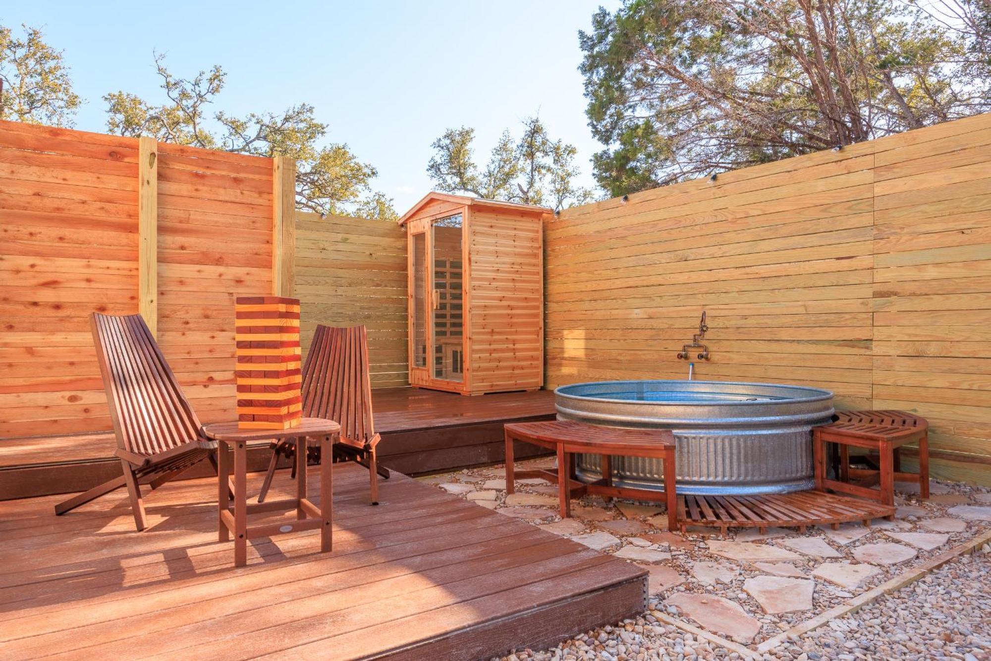 Romantic Luxury Retreat Hot Cold Pool & Sauna Wimberley Exterior photo